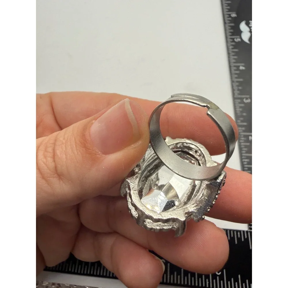 Large Oval Clear Crystal Statement Cocktail Ring‎ Silver Tone Adjustable Band